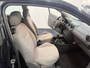 Ford Fiesta 1.25-16V Centennial / DEALER ONDERHOUDEN / EERSTE EIGENAAR / RIJDT SCHAKELT GOED
