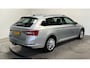 Skoda Superb Combi 1.5 TSI ACT Business Edition benzine navigatie trekhaak stoelerwarming cruisecontrole navigatie carplay android