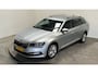 Skoda Superb Combi 1.5 TSI ACT Business Edition benzine navigatie trekhaak stoelerwarming cruisecontrole navigatie carplay android