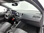 Volkswagen Polo 1.0 TSI R-Line Edition 95 PK Automaat | Panoramadak | 17" Lichtmetalen velgen | Keyless access | Ruiten getint | Apple Carplay | Navigatie | Android Auto | Camera |