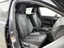 Volkswagen Polo 1.0 TSI R-Line Edition 95 PK Automaat | Panoramadak | 17" Lichtmetalen velgen | Keyless access | Ruiten getint | Apple Carplay | Navigatie | Android Auto | Camera |