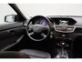 Mercedes-Benz E-klasse 200 CGI Business Class Avantgarde 2011 Naviagtie | Bluetooth | Cruise control | Climate control | Lederen bekleding met stoelverwarming | PDC | Trekhaak | Perfect onderhouden | Lichtmetaal | 2 sleutels | Boekjes