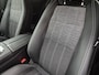 Renault Austral E-Tech full hybrid 200 techno Automaat / Fabrieksgarantie tot 04-2028 / Panoramadak / Trekgewicht 1500 kg / Pack Look / Rondomzicht camera / Apple Carplay Android Auto / Adaptief cruise control / Keyless Entry/Start / Draadloze telefoon lader /