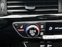 Audi A4 Avant 35 TFSI 3x S-Line | Automaat | Adaptive cruise | Stoelverwarming | Navigatie | Camera | Panoramadak