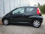 Peugeot 107 1.0-12V Millesim 200 | Airco | Toerenteller | Centrale vergrendeling | Audio |