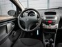 Peugeot 107 1.0-12V Millesim 200 | Airco | Toerenteller | Centrale vergrendeling | Audio |