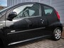 Peugeot 107 1.0-12V Millesim 200 | Airco | Toerenteller | Centrale vergrendeling | Audio |