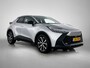 Toyota C-HR 1.8 Hybrid 140 First Edition | Stoel + Stuur + Voorruitverwarming | Blindspot | Groot Scherm | LED |