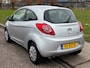 Ford Ka 1.2 Titanium Airco Electric pakket Audio/CD Colorpakket Deelbare achterbank ABS Getint glas Dealeronderhoud Nieuwe Apk!