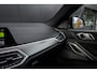 BMW X6 xDrive40i High Executive HUD | H&K | Pano | Luchtvering | 360 Camera | Stuurverwarming | Memory seats | Trekhaak | Adapt. Cruise Control + Zelfsturende functie