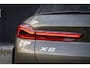BMW X6 xDrive40i High Executive HUD | H&K | Pano | Luchtvering | 360 Camera | Stuurverwarming | Memory seats | Trekhaak | Adapt. Cruise Control + Zelfsturende functie
