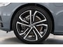 Volvo V90 2.0 T6 Plug-in hybrid AWD Plus Dark | S/K-dak | Harman/Kardon | Elek. trekhaak | Memory | HUD | 360*+PDC | Stuur-Stoelverw. | Elek. Klep | 20'' V