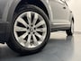 Volkswagen T-Roc 1.5 TSi Sport Automaat-Trekhaak-Navigatie-Carplay-Camera-Clima-Adapt.Cr.contr-Stoel/Stuurverwarming-Parkeersensoren-Lm17''velgen-Virtual