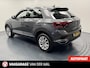 Volkswagen T-Roc 1.5 TSi Sport Automaat-Trekhaak-Navigatie-Carplay-Camera-Clima-Adapt.Cr.contr-Stoel/Stuurverwarming-Parkeersensoren-Lm17''velgen-Virtual