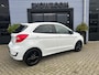 Ford Ka + Black & White edition Applecarplay|Cruise|Stoelverwarming
