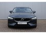 Volvo V60 T5 Automaat Momentum | Keyless Entry| Parkeersensoren voor + achter | Apple Carplay / Android Auto | Navigatie | Dealeronderhouden | Cruise Control | Privacy Glass | 18" Lichtmetalen Velgen