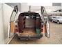 Toyota HiAce 2.5 D-4D 95pk KWB -AIRCO-TREKHAAK-
