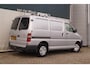 Toyota HiAce 2.5 D-4D 95pk KWB -AIRCO-TREKHAAK-