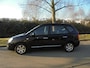 Kia Carens 2.0 CVVT X-ecutive