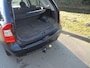 Kia Carens 2.0 CVVT X-ecutive