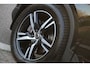 Volvo XC40 2.0 T4 R-Design DEALER OND. PANO-DAK NL-AUTO!