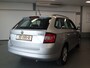 Skoda Fabia Combi 1.0 TSI Ambition, Airco, Elek ramen/spiegels, Cruise controle, Stoelverwarming, Pdc achter, Lm velgen 16'', Nederlandse auto!! Bovag afleverpakket 695,-