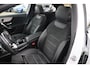 Mercedes-Benz A-klasse 200 Business Solution AMG Night 164PK Automaat 19 inch Panoramadak Massage Sfeerverlichting Widescreen Multibeam LED Navigatie Achteruitrijcamera Elektrische Stoelen