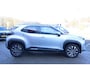Toyota Yaris Cross 1.5 Hybrid 115 First Edition NL-AUTO 17''LM-VELGEN NAVI CLIMA APPLE/ANDROID KEYLESS CAMERA AD-CRUISE BLUETOOTH