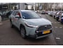Toyota Corolla Cross Hybrid 140 Style APPLE/ANDROID BLIND-SPOT LED P-SENSOREN 18'' LM-VELGEN EL-ACHTERKLEP KEYLESS NL-AUTO