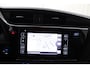Toyota Auris 1.8 Hybrid Executive | Trekhaak | Navigatie | Stoelverwarming | Keyless Entry | Led Verlichting |