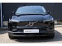 Volvo EX30 Single Motor Extended Range Plus 69 kWh | Harman Kardon Premium Audio | Keyless Entry | Adaptieve cruise control | Achteruitrijcamera | Parkeersensoren Voor en Achter | Donker Getint Glas | Pilot Assist |