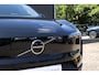Volvo EX30 Single Motor Extended Range Plus 69 kWh | Harman Kardon Premium Audio | Keyless Entry | Adaptieve cruise control | Achteruitrijcamera | Parkeersensoren Voor en Achter | Donker Getint Glas | Pilot Assist |