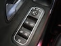 Mercedes-Benz A-klasse 180 Business Solution AMG | Panoramadak | Achteruitrijcamera | Apple Carplay | Stoelverwarming | Getint glas |