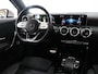 Mercedes-Benz A-klasse 180 Business Solution AMG | Panoramadak | Achteruitrijcamera | Apple Carplay | Stoelverwarming | Getint glas |