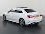 Mercedes-Benz A-klasse 180 Business Solution AMG | Panoramadak | Achteruitrijcamera | Apple Carplay | Stoelverwarming | Getint glas |