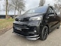 Opel Vivaro-e Electric L3 75 kWh 136pk | STX SPORT | Lederen bekleding STX | STX Pakket | Dakspoiler | Sideskirts | 18 inch zwarte velgen | City Pakket | Comfort Pakket | Exterieur Pakket | Full ECO LED verlichting | Winter Pakket | Houten afwerking laadruimte | Scheidingswand comfort met raam | Reservewiel | van €53.758 voor €42.995 ex. BTW rijklaar | N306810