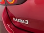 Mazda 3 2.0 e-SkyActiv-G M Hybrid 150 Sportive | Parkeersensoren | 18"inch LM Velgen | Metallic Lak | Apple Carplay/Android Auto | Achteruitrij Camera |