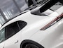 Porsche Taycan Cross Turismo 4S 93 kWh | SPORTCHRONO | BOSE | VIERWIELBESTURING | PANORAMADAK | PASM LUCHTVERING | BIJRIJDERS DISPLAY | PORSCHE INNO DRIVE | PTV PLUS | 18-WEG STOELEN | 360 CAMERA |