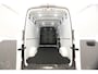 Volkswagen Crafter 2.0 TDI L3H3 140PK | 3000kg Trekgew. | Airco | Cruise | Camera | Carplay | 3 Zits