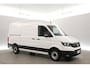 Volkswagen Crafter 2.0 TDI L3H3 140PK | 3000kg Trekgew. | Airco | Cruise | Camera | Carplay | 3 Zits