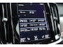 Volvo V60 T8 Recharge R-Design | long range  | Pilot Assist | H&K Audio | Stoel- Stuurverw. | Elek. Trekhaak | Nav + CarPlay