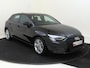 Audi A3 Sportback 40 TFSI e Business edition | Trekhaak | Adaptieve cruise control | CarPlay | Navigatie | Parkeersensoren achter | Full LED verlichting |