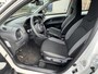 Toyota Aygo X PLAY APPLE/ANDROID AIRCO AD-CRUISE CAMERA BLUETOOTH NL-AUTO DEALER-ONDERHOUDEN