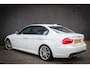 BMW 3-Serie 325i Business Line M Sport Net binnen - Nu al te bezichtigen