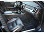 Volvo V60 2.0 T6 Recharge AWD R-Design | Pano | Leder | Memory | 360 | Stoelverwarming Voor&Achter | Stoelventilatie | Harmon Kardon | Stuurwielverwarming | Zwenkbare trekhaak | Carplay | Ambient | Led | 19'' | ACC | Lane Assist | Keyless