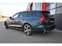 Volvo V60 2.0 T6 Recharge AWD R-Design | Pano | Leder | Memory | 360 | Stoelverwarming Voor&Achter | Stoelventilatie | Harmon Kardon | Stuurwielverwarming | Zwenkbare trekhaak | Carplay | Ambient | Led | 19'' | ACC | Lane Assist | Keyless