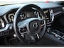 Volvo V60 2.0 T6 Recharge AWD R-Design | Pano | Leder | Memory | 360 | Stoelverwarming Voor&Achter | Stoelventilatie | Harmon Kardon | Stuurwielverwarming | Zwenkbare trekhaak | Carplay | Ambient | Led | 19'' | ACC | Lane Assist | Keyless