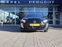 Peugeot 208 GT HYBRID 145pk e-DCS6 automaat, Rijklaarprijs, Camera voor en achter Adaptieve cruise control Keyless entry & start