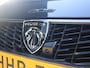 Peugeot 208 GT HYBRID 145pk e-DCS6 automaat, Rijklaarprijs, Camera voor en achter Adaptieve cruise control Keyless entry & start