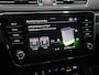 Skoda Superb Combi 1.4 TSI iV 218pk Sportline Business Pano. Navi. Trekhaak 360 Camera stoel/Stuurverw. Android/Carplay 240